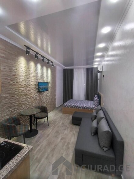 Studio apartment at Juli Shartava 8