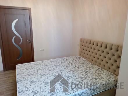 2-room apartment for rent in Agmashenebeli, No. 142