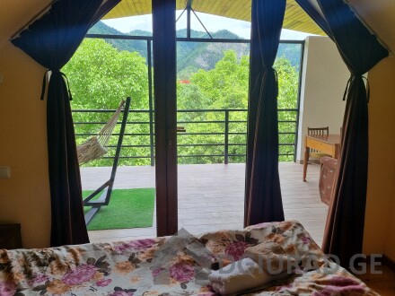 Apartment for rent with a balcony with a panoramic view of the mountain