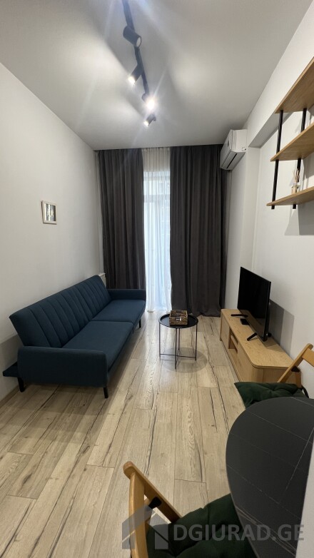 M2  - 1 BEDROOM