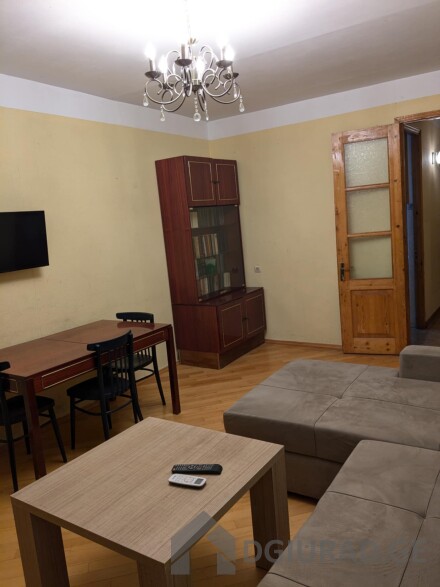 Apartment in Ortachala per day