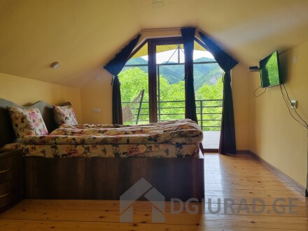 Apartment for rent with a balcony with a panoramic view of the mountain