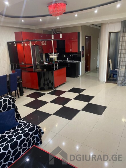 3-room apartment for rent for 120 GEL, Shartava St. in the new