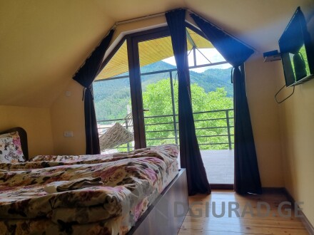 Apartment for rent with a balcony with a panoramic view of the mountain