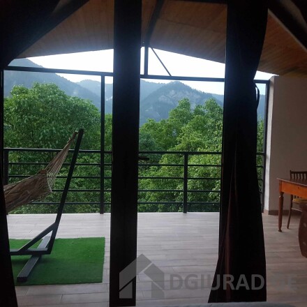 Apartment for rent with a balcony with a panoramic view of the mountain